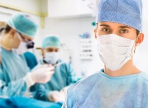 Cirurxián plástico de Israel que planifica e realiza a cirurxía de rinoplastia
